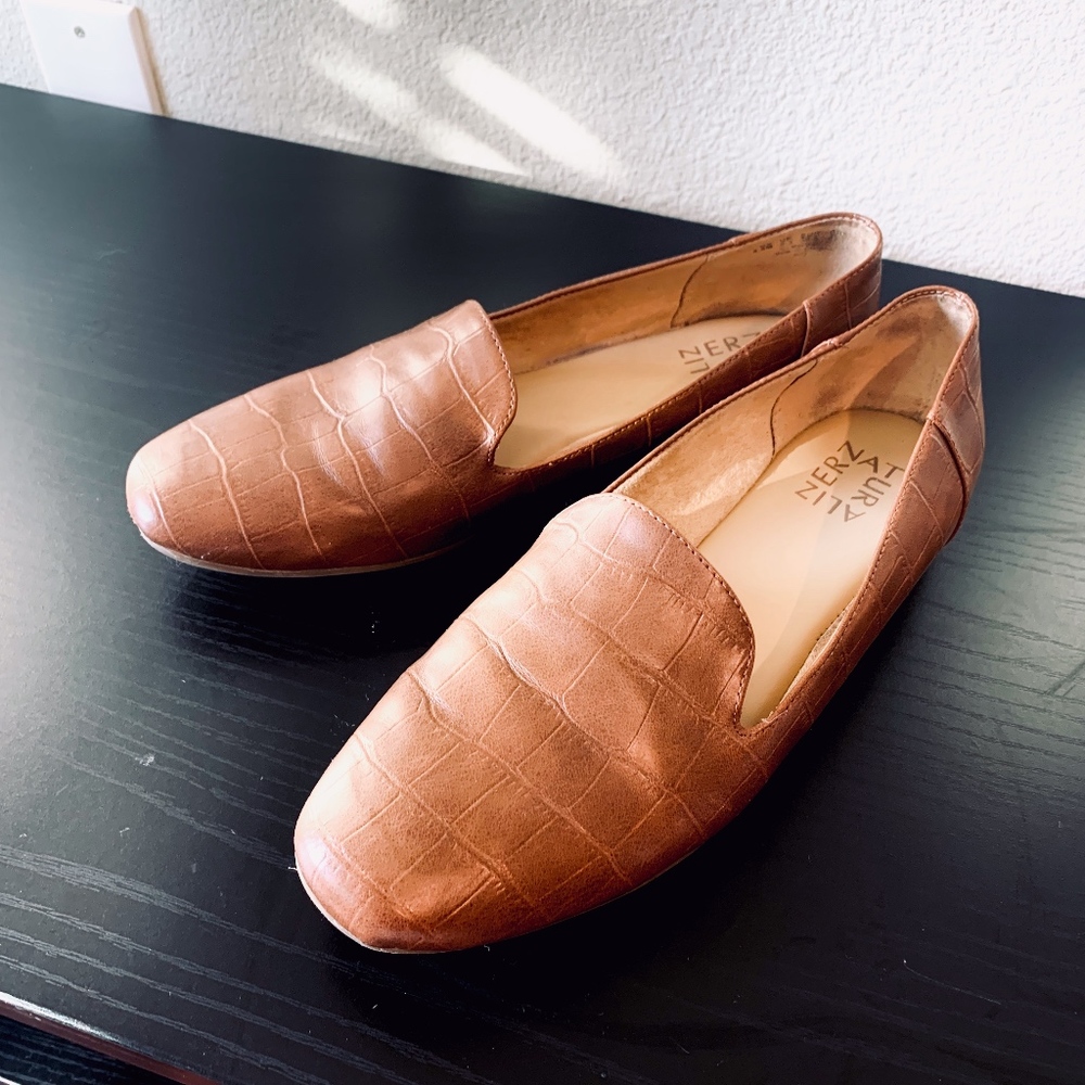 Naturalizer Kit Croc-Embossed Faux Leather Loafer